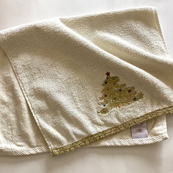 2 Christmas Hand Towels 2 Tea Towels Pot Holder Festive Kitchen Linens Cotton - Picture 2 of 9